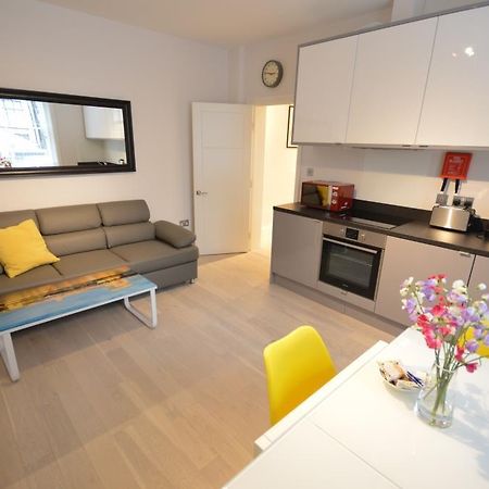 St Anne'S Court By Indigo Flats Apartment Лондон Екстериор снимка