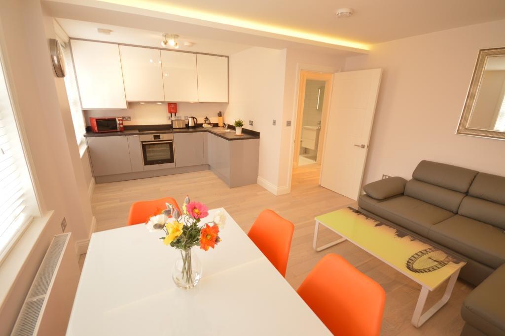 St Anne'S Court By Indigo Flats Apartment Лондон Екстериор снимка