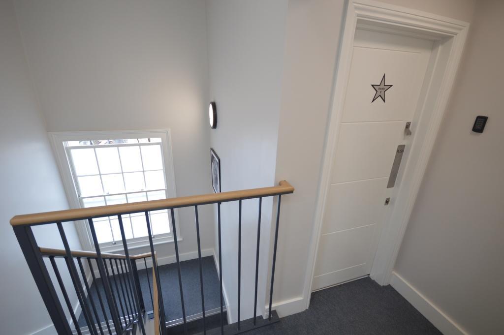 St Anne'S Court By Indigo Flats Apartment Лондон Екстериор снимка